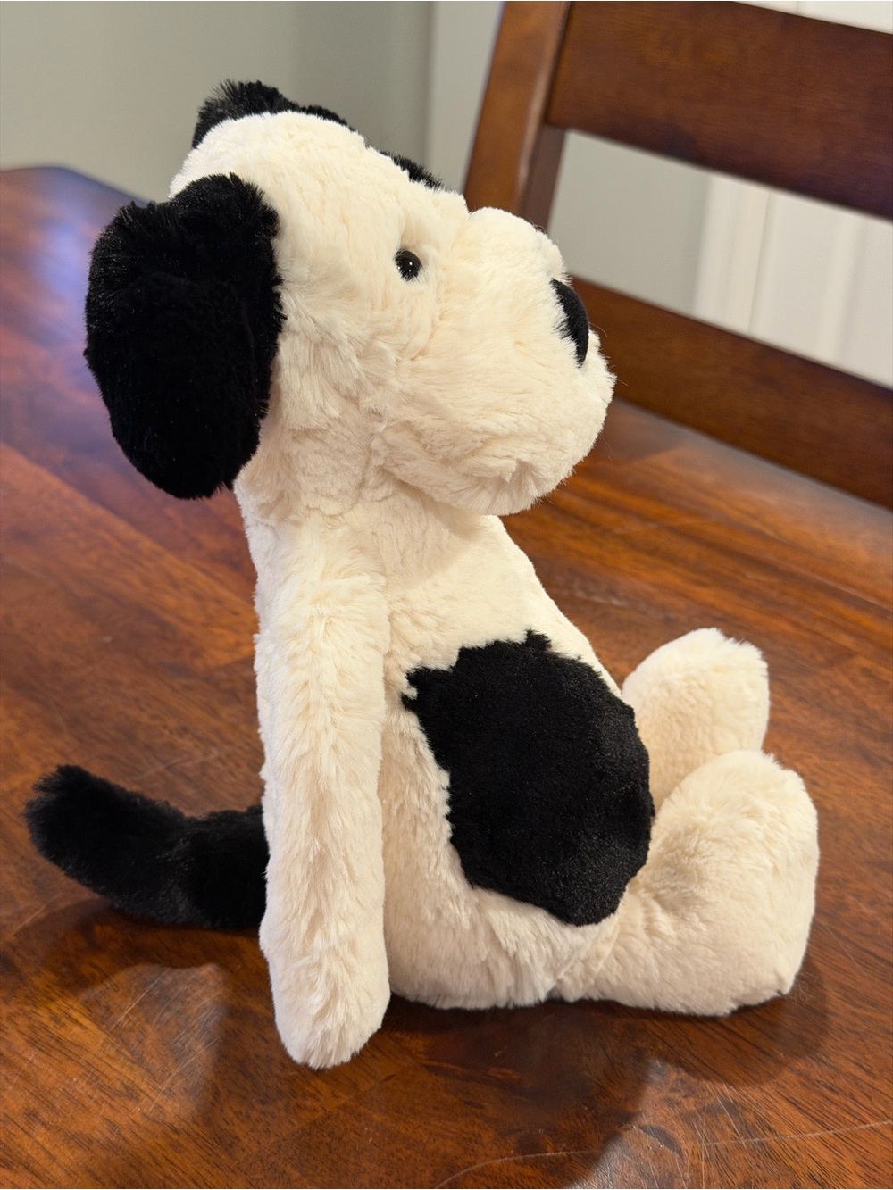 Jellycat Bashful Black & Cream Puppy - Picture 4 of 6